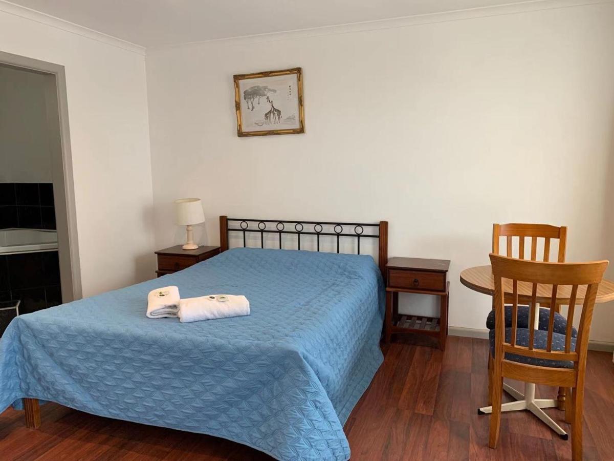 Beaconsfield Lodge Motel מראה חיצוני תמונה