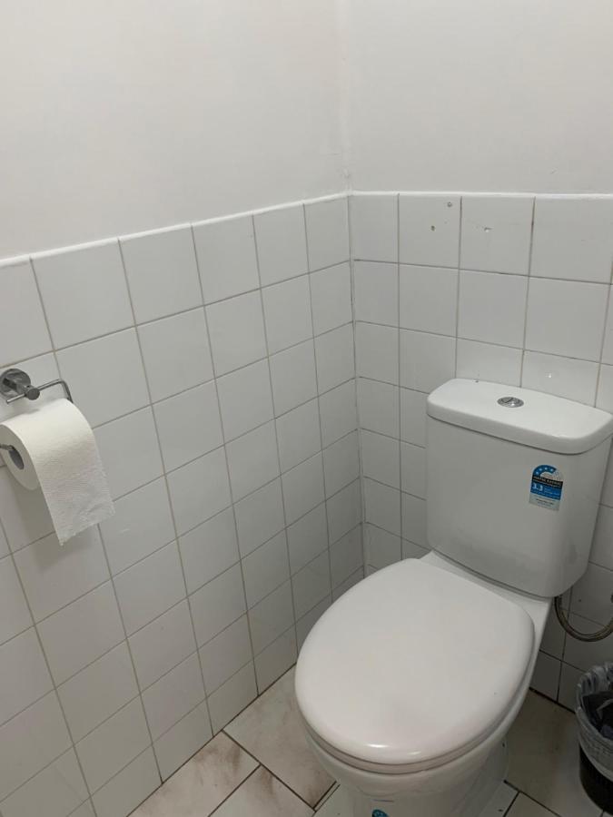 Beaconsfield Lodge Motel מראה חיצוני תמונה