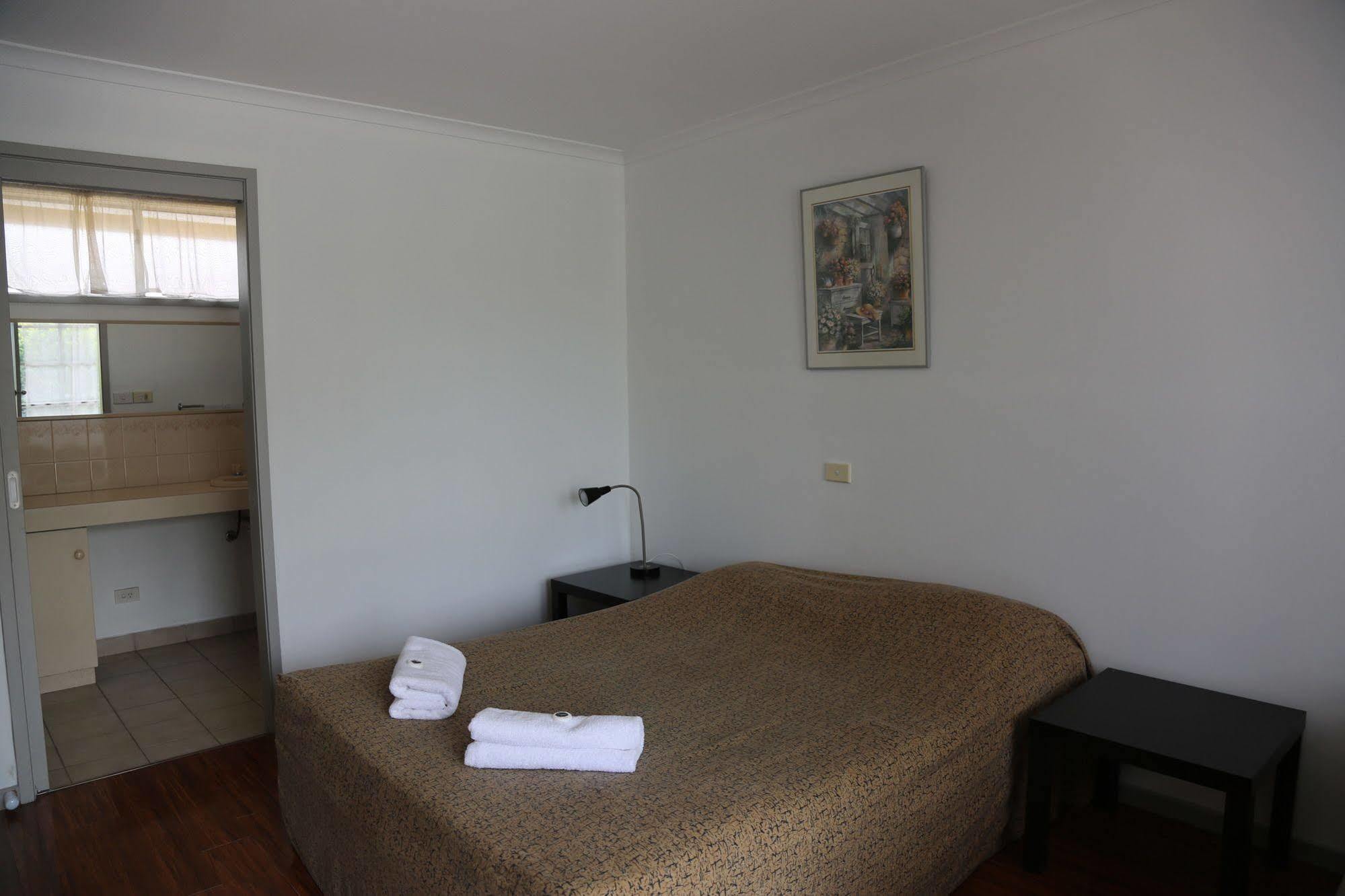 Beaconsfield Lodge Motel מראה חיצוני תמונה