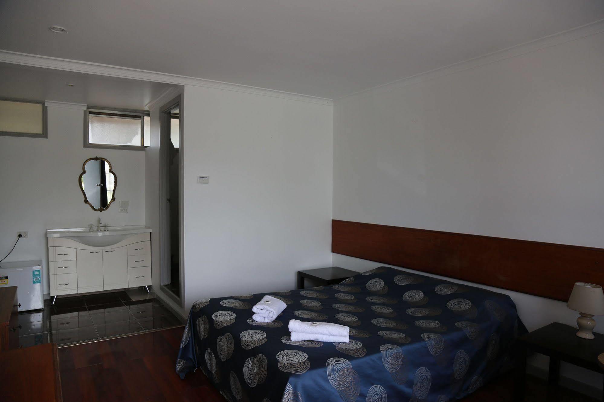 Beaconsfield Lodge Motel מראה חיצוני תמונה