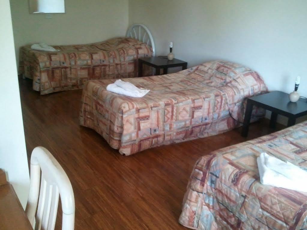 Beaconsfield Lodge Motel מראה חיצוני תמונה